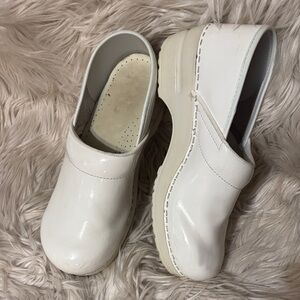 Sanita White Patent Leather Nursing Clogs